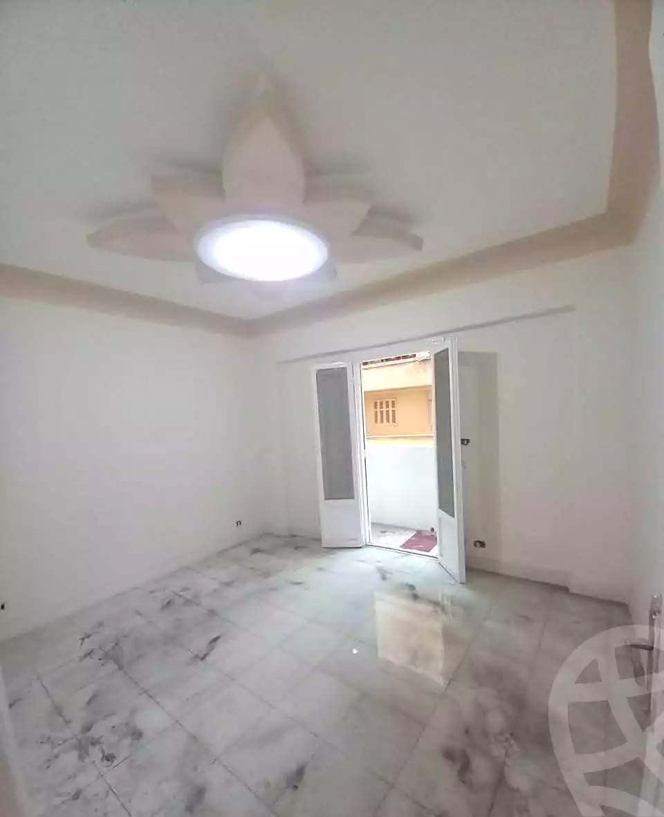 https://aqarmap.com.eg/ar/listing/6964775-for-sale-alexandria-al-agamy-lbytsh