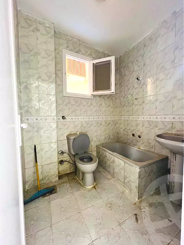https://aqarmap.com.eg/ar/listing/6964807-for-sale-alexandria-al-agamy-shataa-el-nakheel