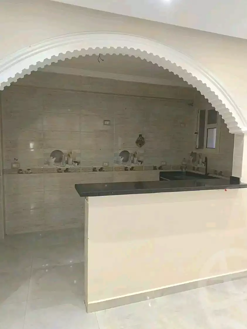 https://aqarmap.com.eg/en/listing/6965061-for-rent-cairo-ain-shams-jsr-lswys