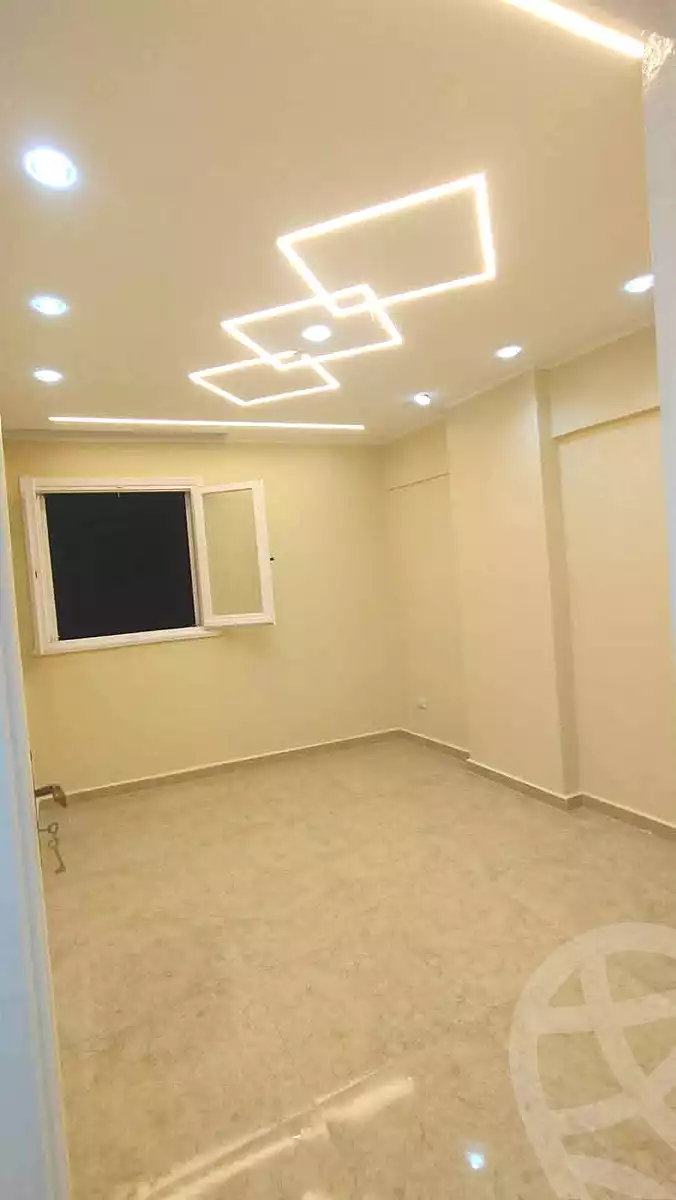 https://aqarmap.com.eg/en/listing/6965152-for-sale-alexandria-miami-el-sebaey-st