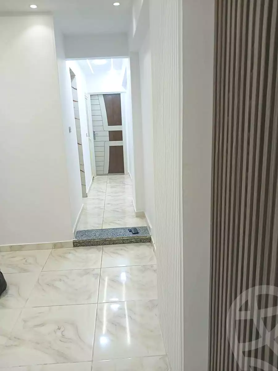 https://aqarmap.com.eg/en/listing/6965224-for-sale-alexandria-new-miami-el-quds-school-st