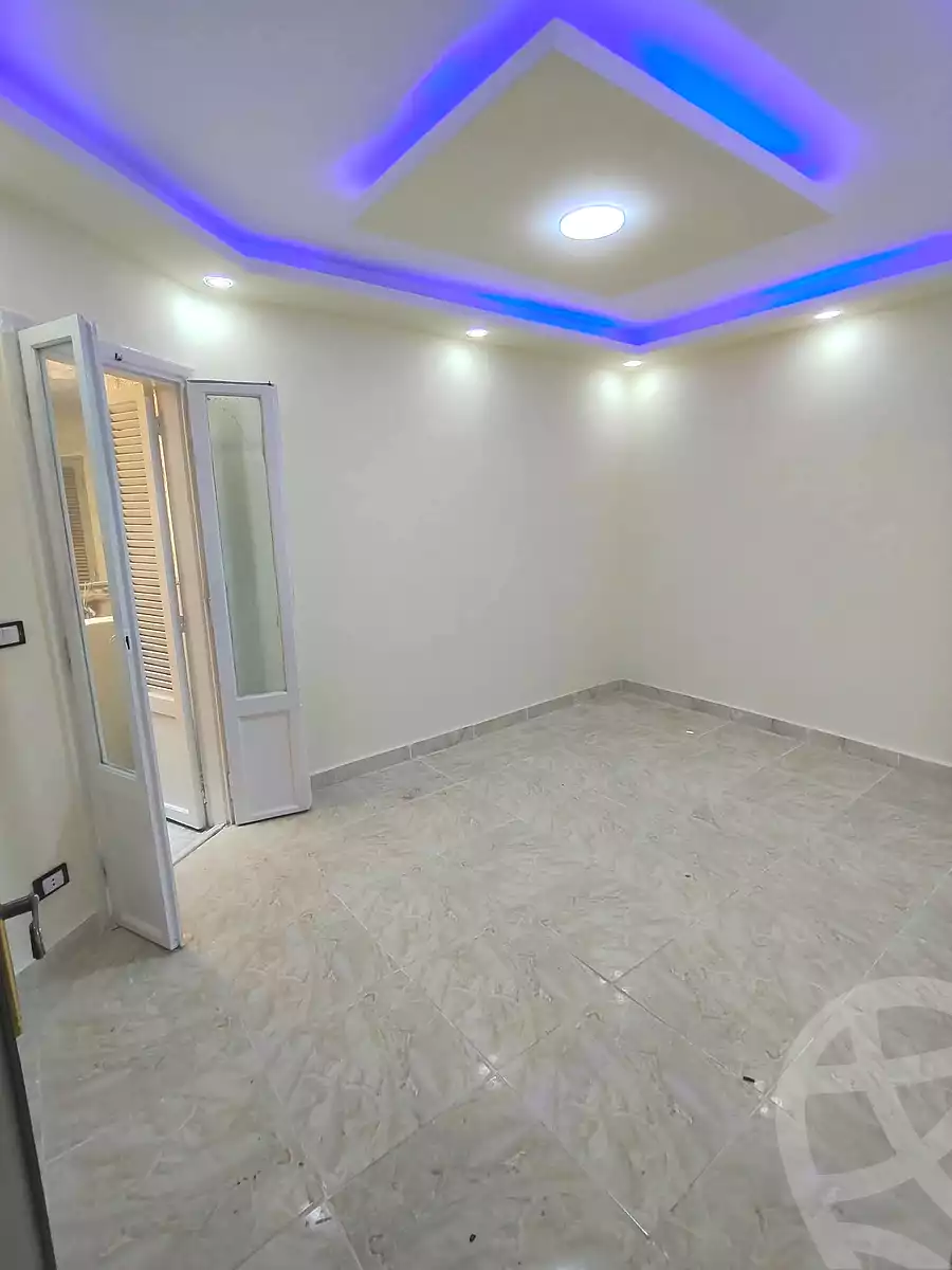 https://aqarmap.com.eg/ar/listing/6965460-for-sale-alexandria-miami-45-street