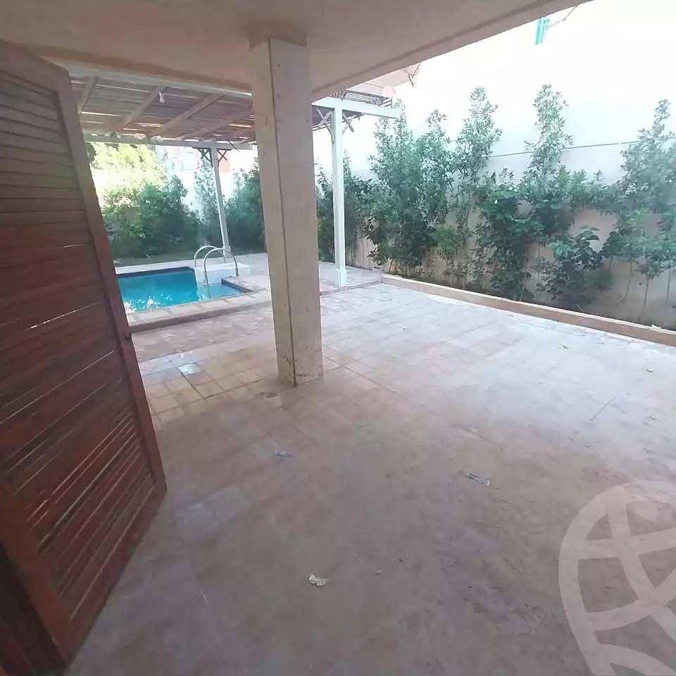 https://aqarmap.com.eg/ar/listing/6965463-for-sale-alexandria-al-agamy-lbytsh-el-hanafeya-st