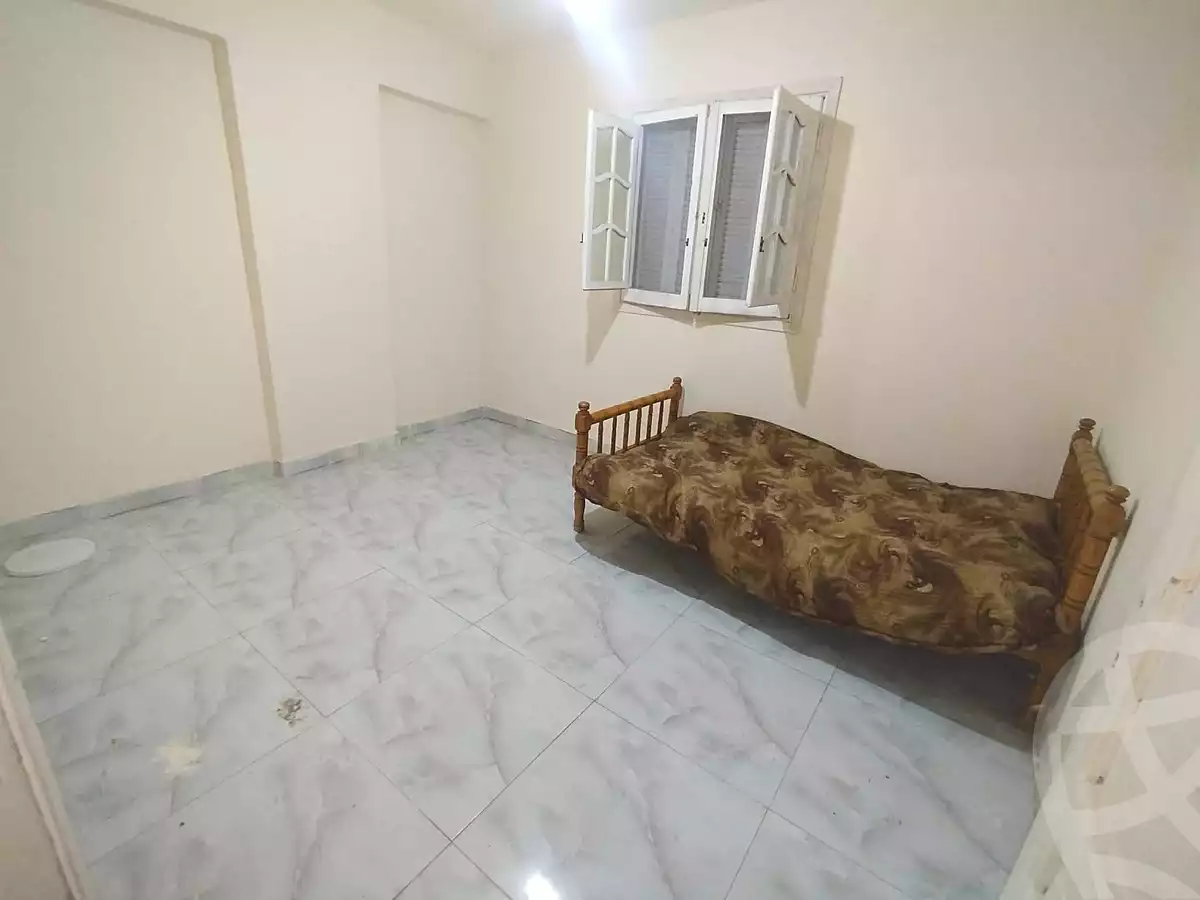 https://aqarmap.com.eg/ar/listing/6965526-for-sale-alexandria-al-agamy-el-hanouvel-el-kholafaa-el-rashdeen-st