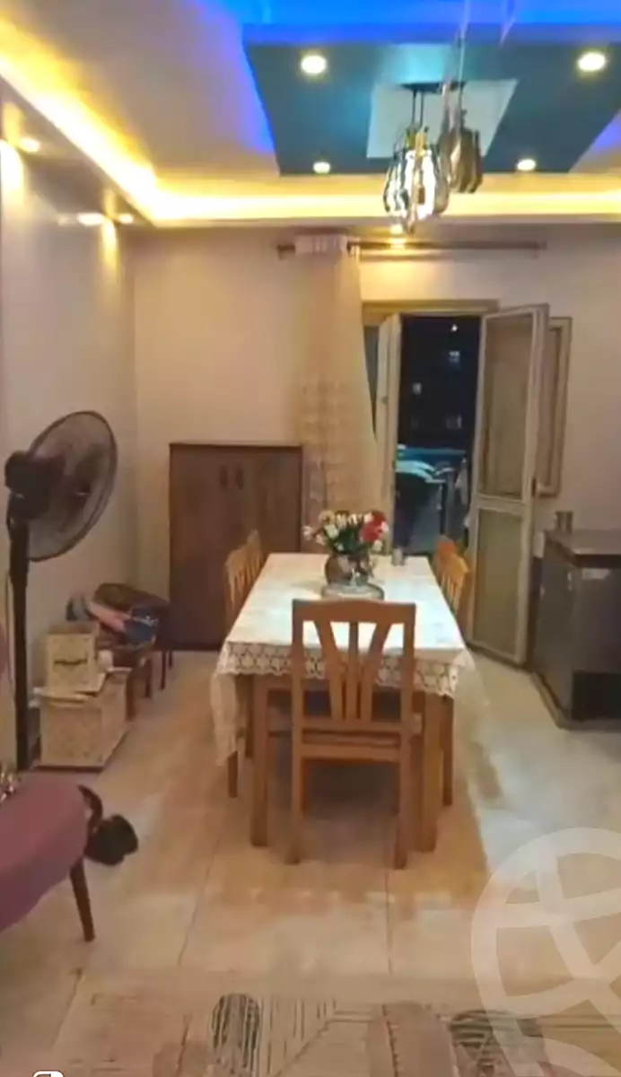 https://aqarmap.com.eg/ar/listing/6965489-for-sale-cairo-ljyz-shareaa-morad  charel degol