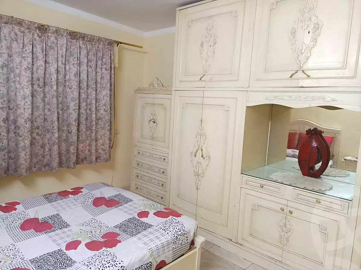 https://aqarmap.com.eg/en/listing/6965583-for-sale-cairo-helwan-hadayek-helwan-nile-corniche-st