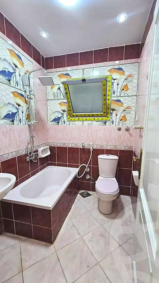 https://aqarmap.com.eg/en/listing/6965698-for-sale-alexandria-sydy-bshr-sydy-bshr-bhry-shr-khld-bn-lwlyd