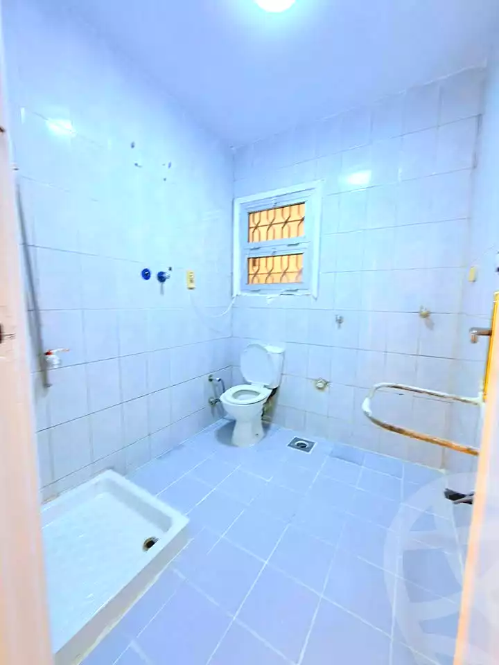 https://aqarmap.com.eg/ar/listing/6965758-for-sale-alexandria-al-agamy-shataa-el-nakheel