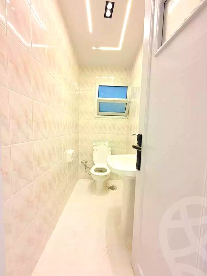 https://aqarmap.com.eg/ar/listing/6965803-for-sale-alexandria-al-agamy-shataa-el-nakheel