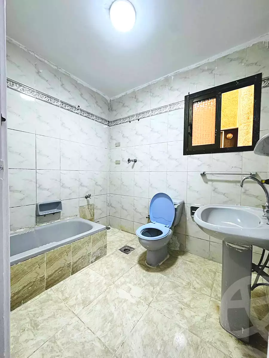 https://aqarmap.com.eg/en/listing/6965933-for-sale-alexandria-al-agamy-shataa-el-nakheel