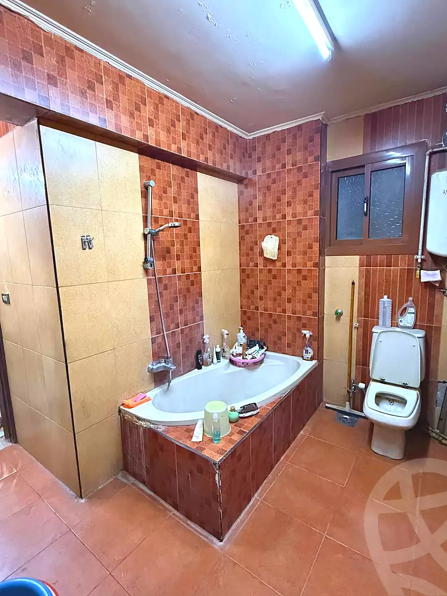 https://aqarmap.com.eg/en/listing/6965998-for-sale-cairo-helwan-sherif-st
