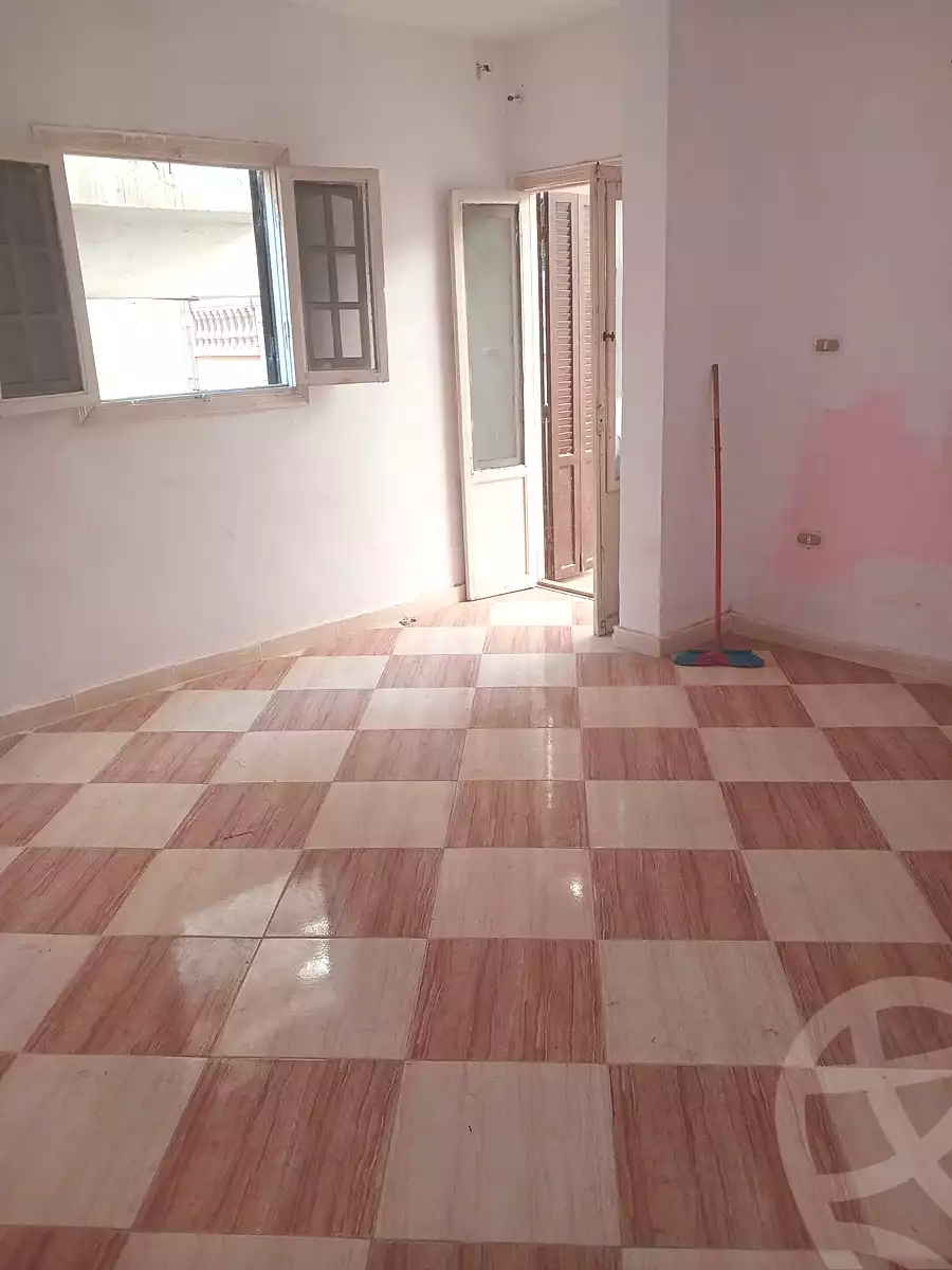 https://aqarmap.com.eg/en/listing/6966271-for-sale-alexandria-al-agamy-el-hanouvel