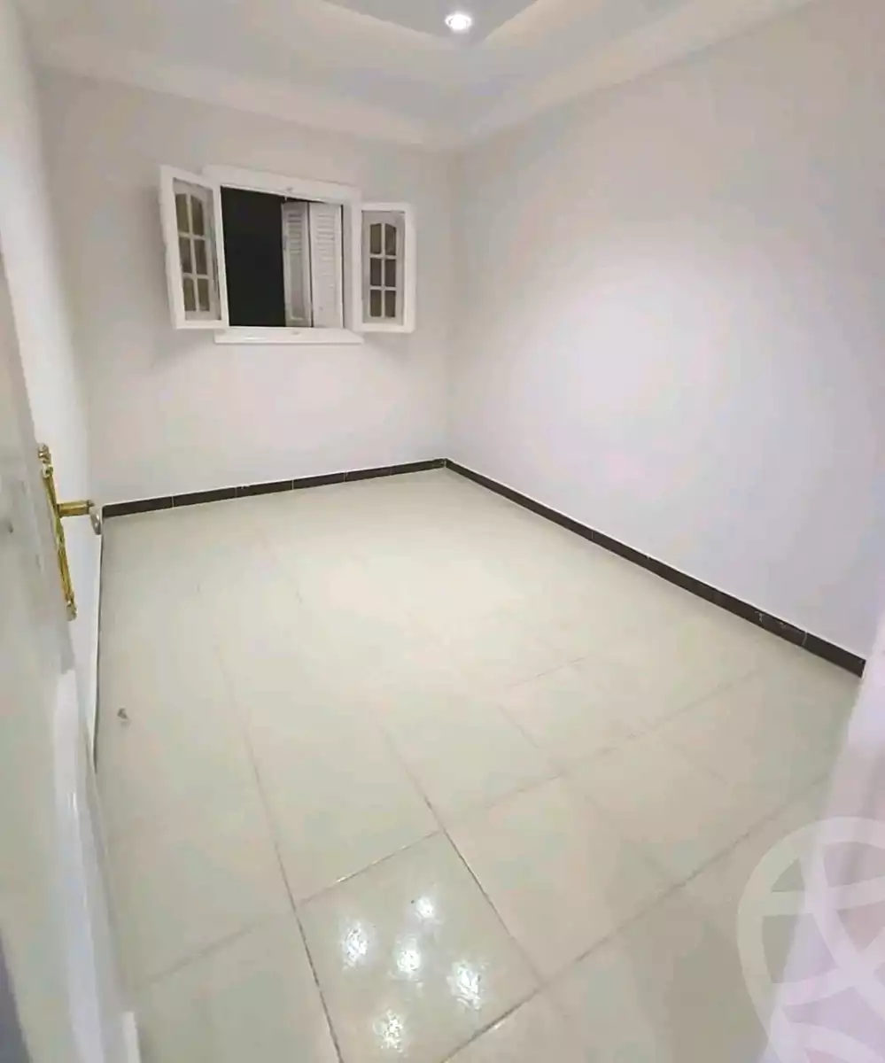 https://aqarmap.com.eg/en/listing/6966290-for-sale-alexandria-lsywf-el-falki