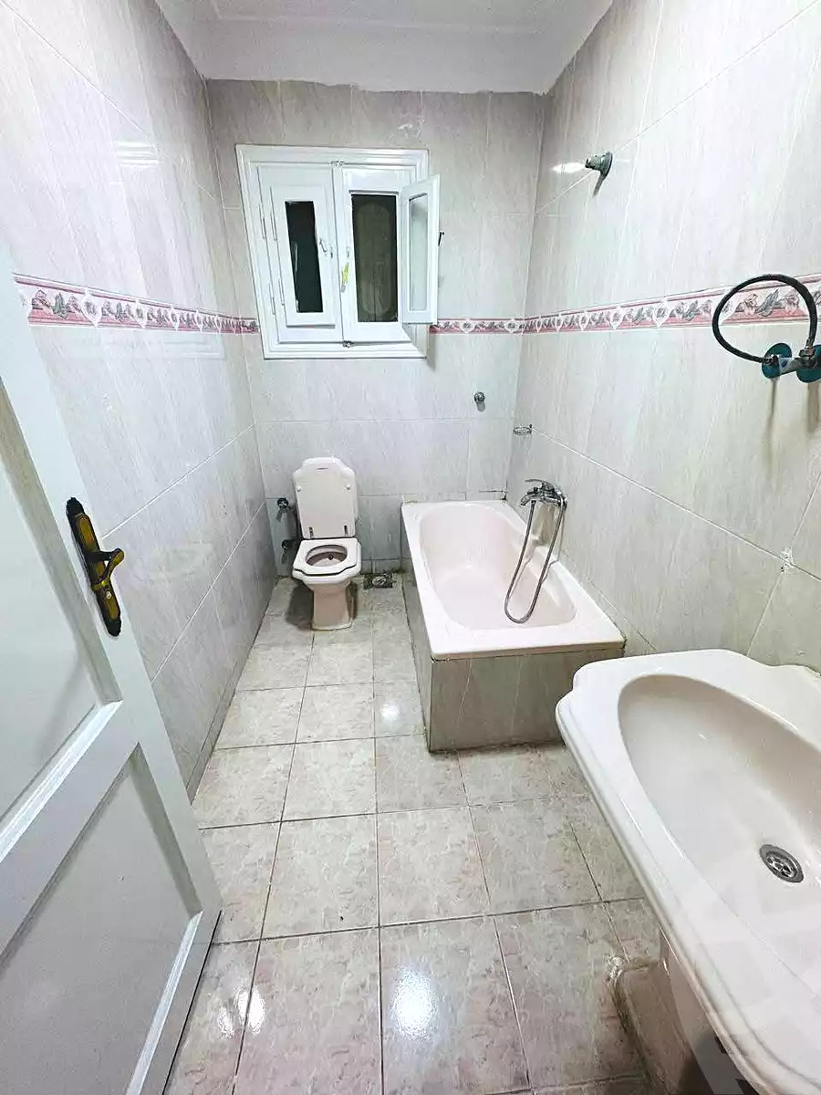 https://aqarmap.com.eg/ar/listing/6966338-for-sale-alexandria-al-agamy