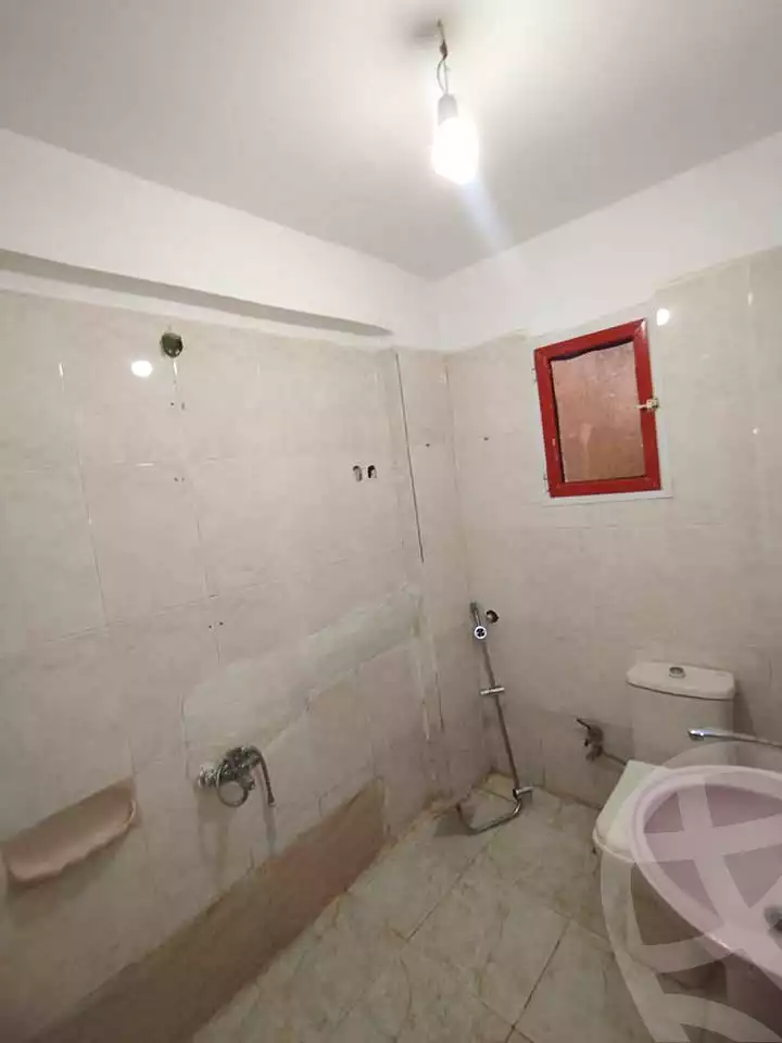 https://aqarmap.com.eg/ar/listing/6965357-for-sale-alexandria-al-agamy-lbytsh-mecca-st