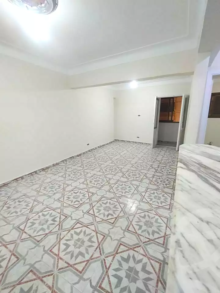 https://aqarmap.com.eg/en/listing/6965380-for-sale-alexandria-al-agamy-el-hanouvel