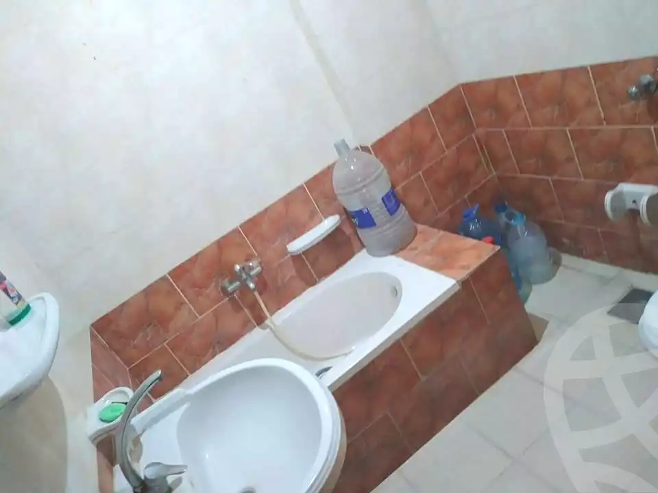 https://aqarmap.com.eg/ar/listing/6965382-for-rent-alexandria-al-agamy-bw-ywsf