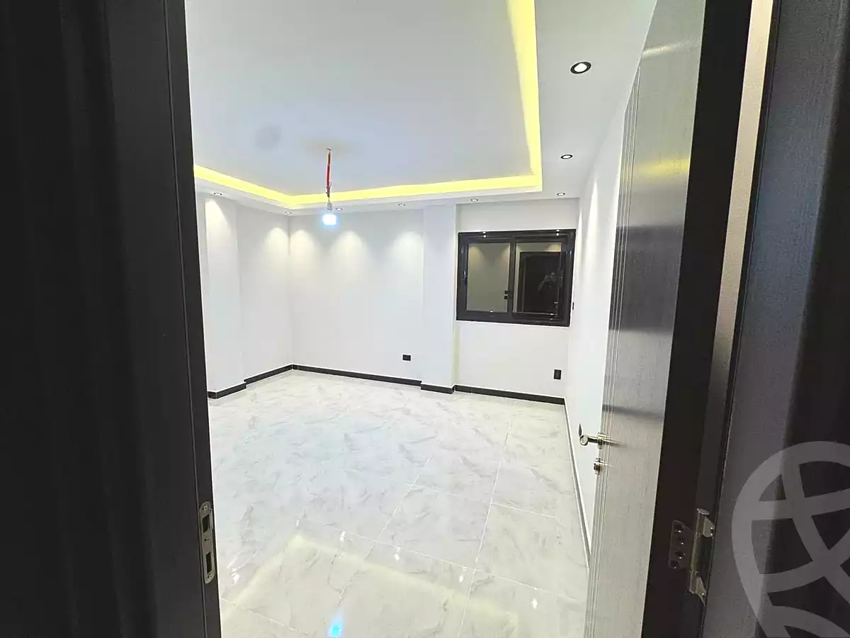 https://aqarmap.com.eg/en/listing/6967655-for-sale-cairo-mokattam-lhdb-l-ly-shareaa-9