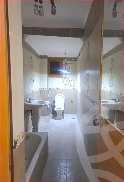 https://aqarmap.com.eg/ar/listing/6967868-for-sale-cairo-helwan-helwan-el-sharkeya-thabit-basha-st