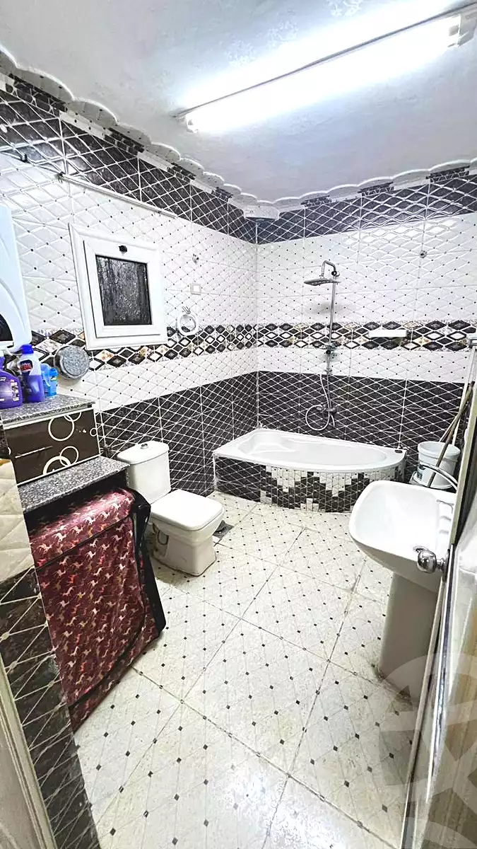 https://aqarmap.com.eg/en/listing/6966871-for-rent-cairo-faisal-el-matbeaa-amr-ibn-al-aas-st