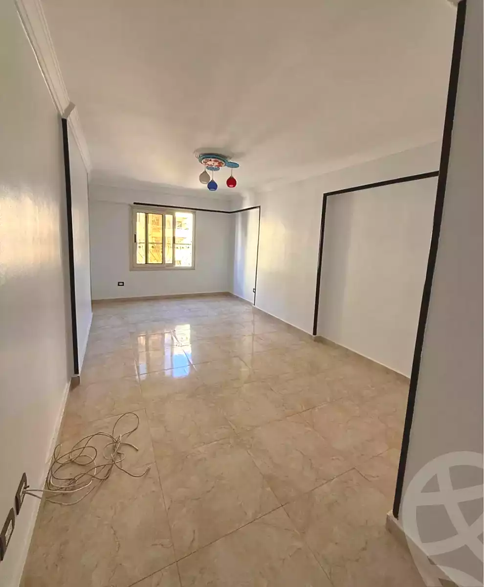 https://aqarmap.com.eg/en/listing/6968785-for-sale-alexandria-el-mandara-shr-jml-bd-lnsr
