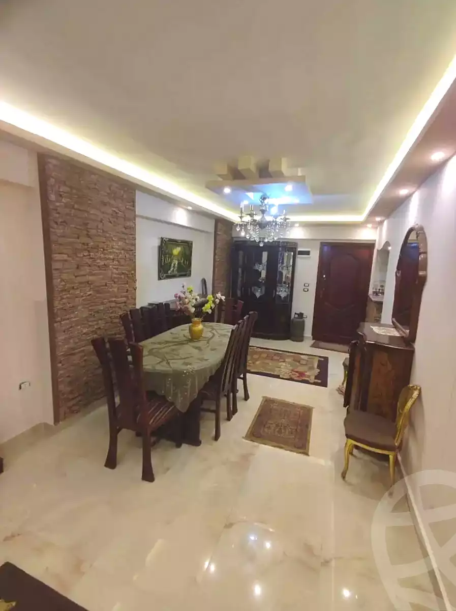 https://aqarmap.com.eg/ar/listing/6969693-for-sale-alexandria-ganaklis-el-arwam-church-st