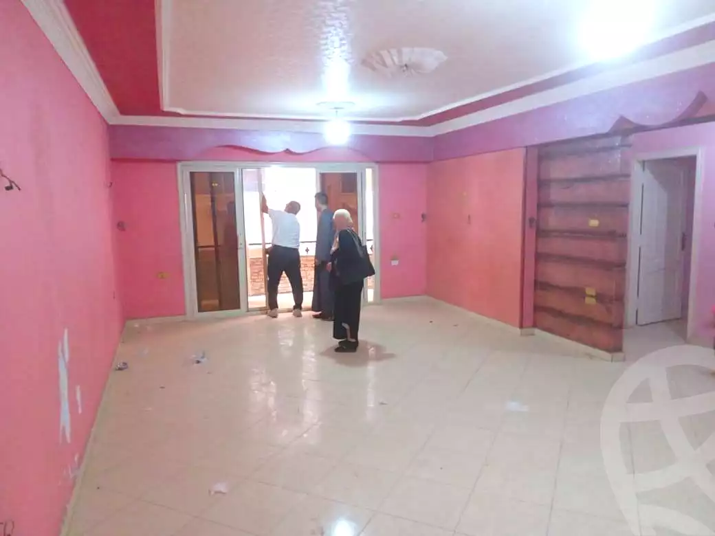 https://aqarmap.com.eg/ar/listing/6970544-for-sale-cairo-nozha-2-Street-15