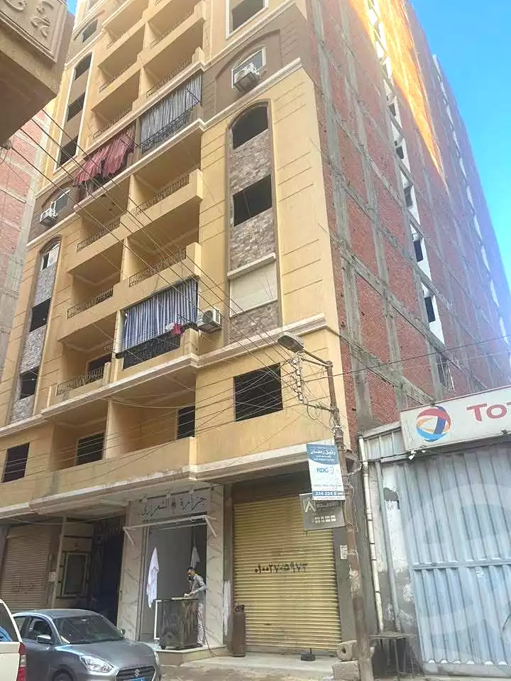 https://aqarmap.com.eg/ar/listing/6970216-for-sale-gharbia-el-mahallah-el-kubra-abou-radi-mohamed-el-mahdi-st