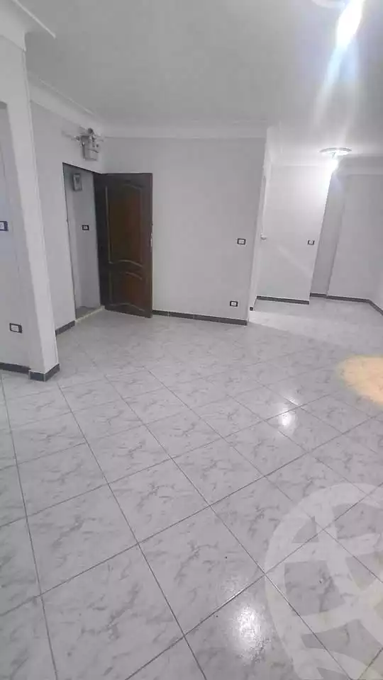 https://aqarmap.com.eg/ar/listing/6971364-for-sale-alexandria-sydy-bshr-sydy-bshr-bhry-gamal-abd-el-nasir-st