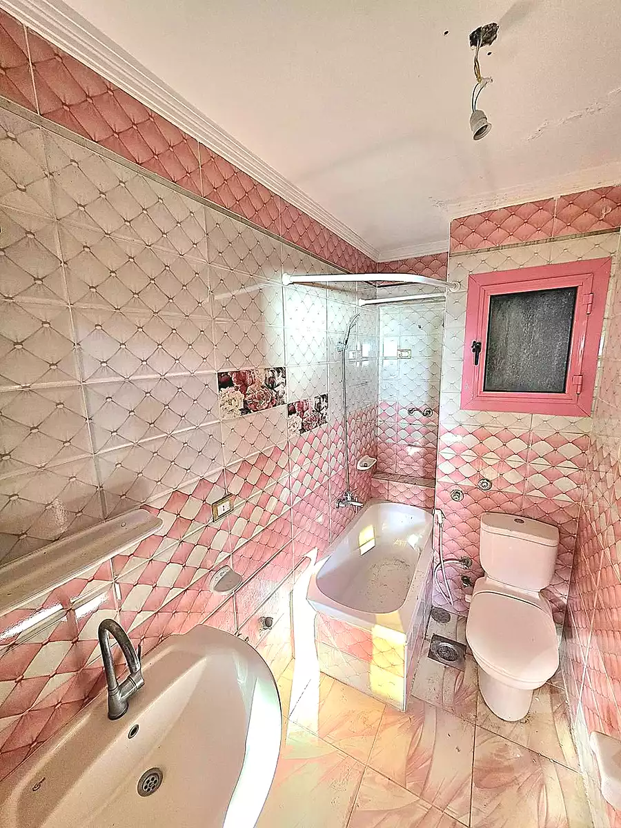 https://aqarmap.com.eg/ar/listing/6971518-for-sale-alexandria-miami-kaad-assrab-al-bhar-st