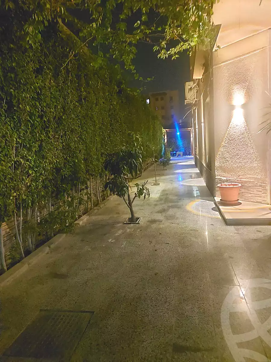 تاون هاوس بـ٦ غرف نوم في ايفر، صورة ٦ من ١٣