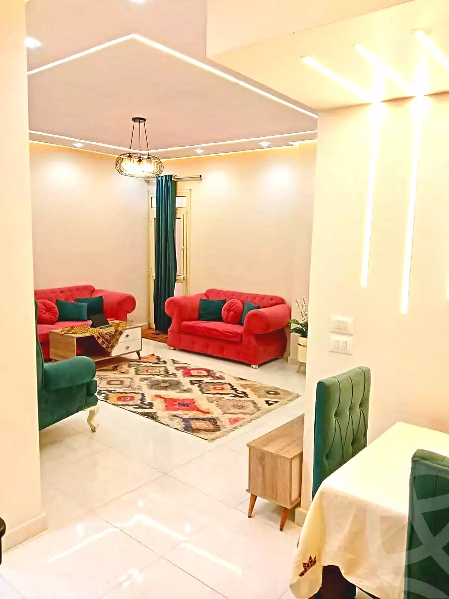 https://aqarmap.com.eg/ar/listing/6971654-for-sale-cairo-hadayek-el-ahram-khafraa-gate