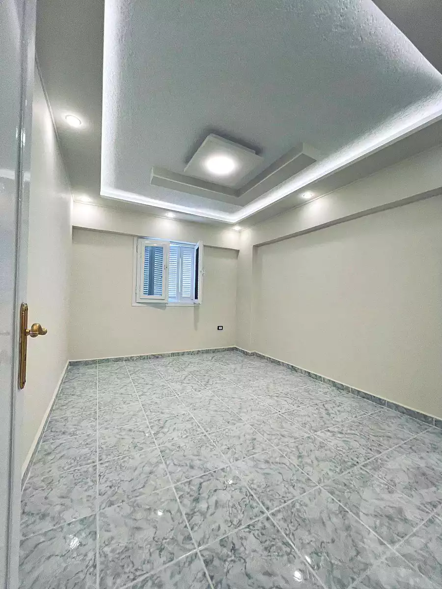 https://aqarmap.com.eg/ar/listing/6971934-for-sale-alexandria-al-agamy-shataa-el-nakheel