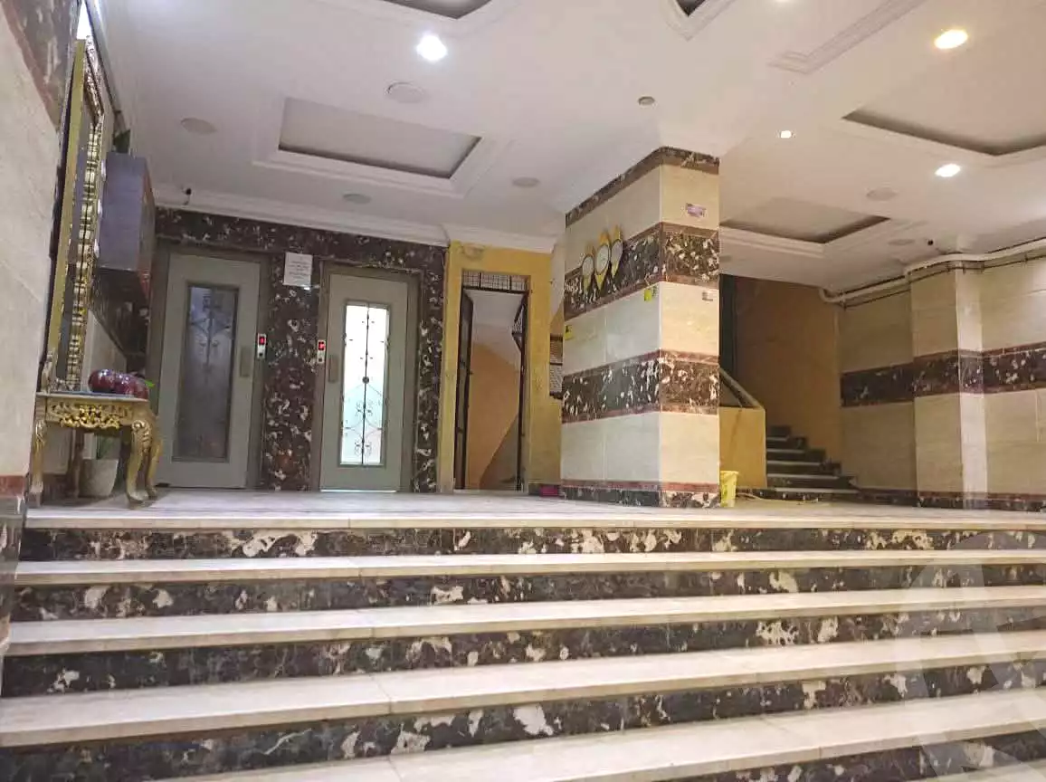 https://aqarmap.com.eg/ar/listing/6971962-for-sale-cairo-faisal-el-maryotyah-king-faisal-st