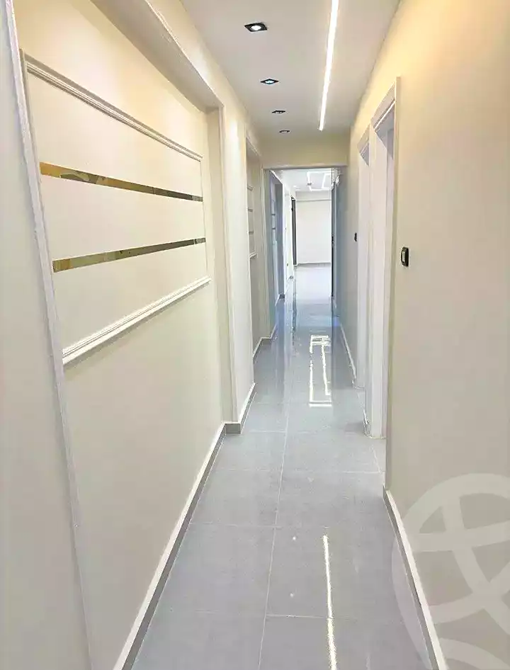 https://aqarmap.com.eg/ar/listing/6972058-for-sale-alexandria-sydy-bshr-sydy-bshr-bhry-amr-el-nogomy-st