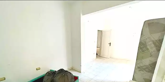 https://aqarmap.com.eg/ar/listing/6972101-for-rent-alexandria-ganaklis
