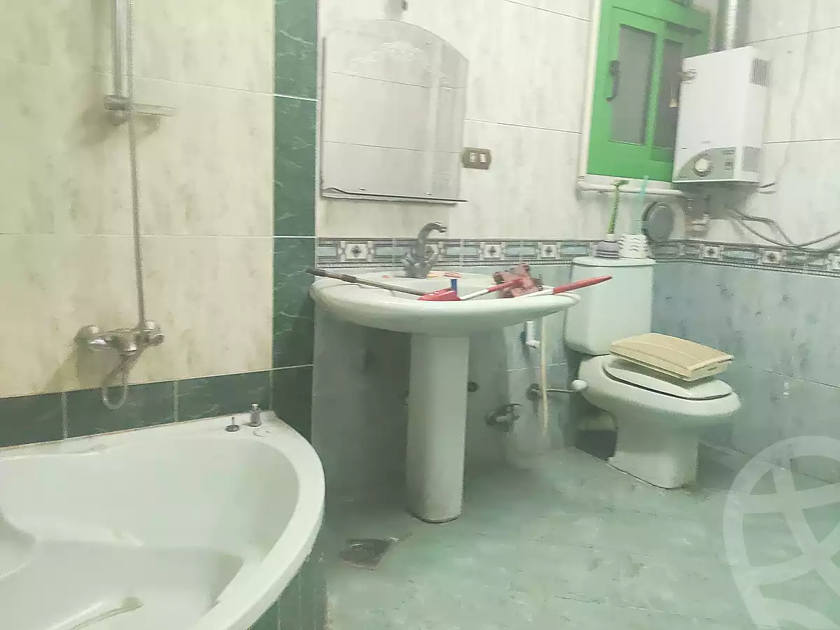 https://aqarmap.com.eg/ar/listing/6972099-for-rent-cairo-heliopolis-sheraton-khaled-ibn-al-walid-st