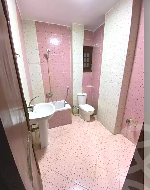 https://aqarmap.com.eg/ar/listing/6972125-for-rent-cairo-faisal-shareaa-el-malek-fasel