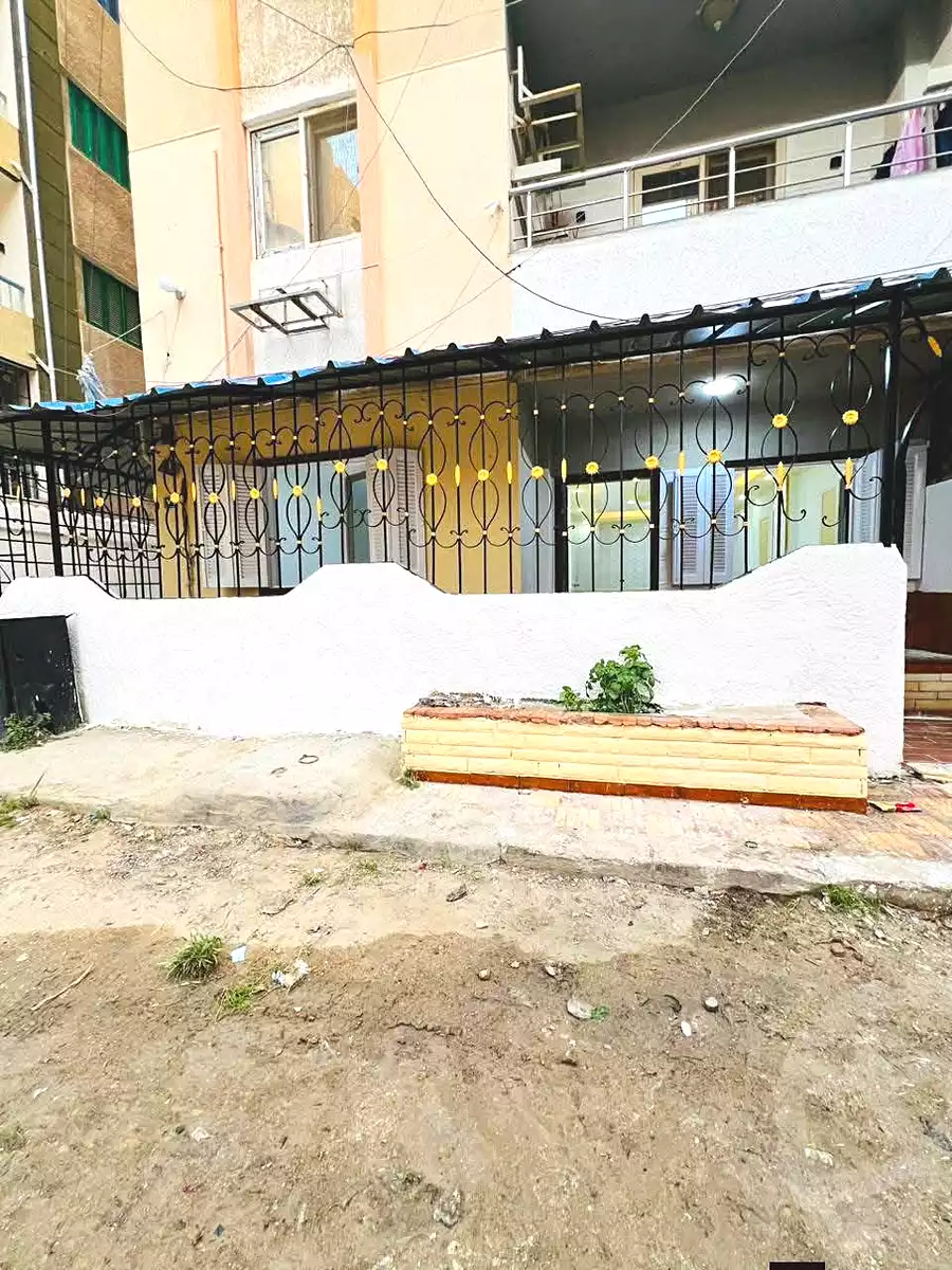 https://aqarmap.com.eg/ar/listing/6972252-for-sale-alexandria-al-agamy-shataa-el-nakheel