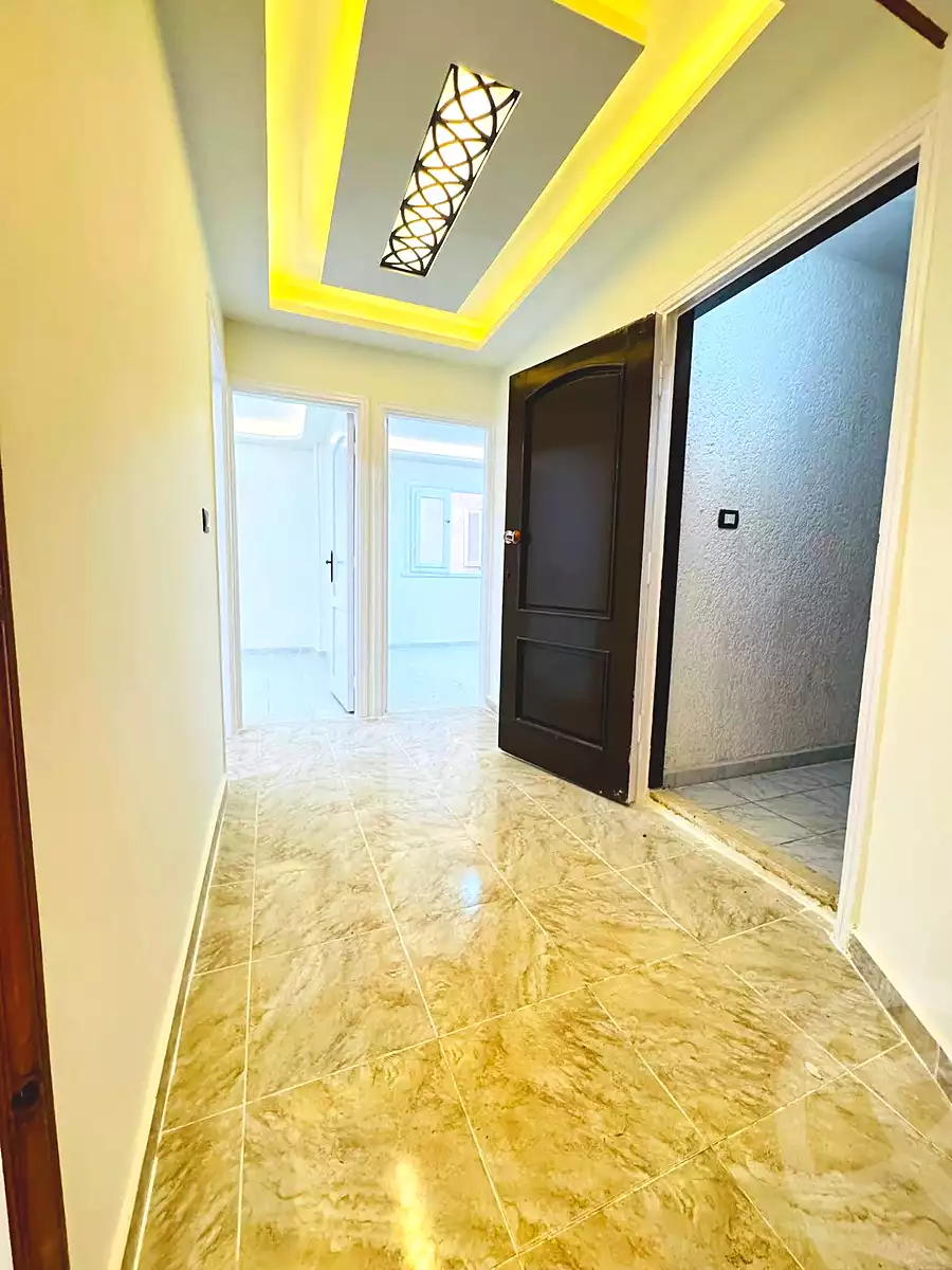 https://aqarmap.com.eg/ar/listing/6972271-for-sale-alexandria-al-agamy-shataa-el-nakheel