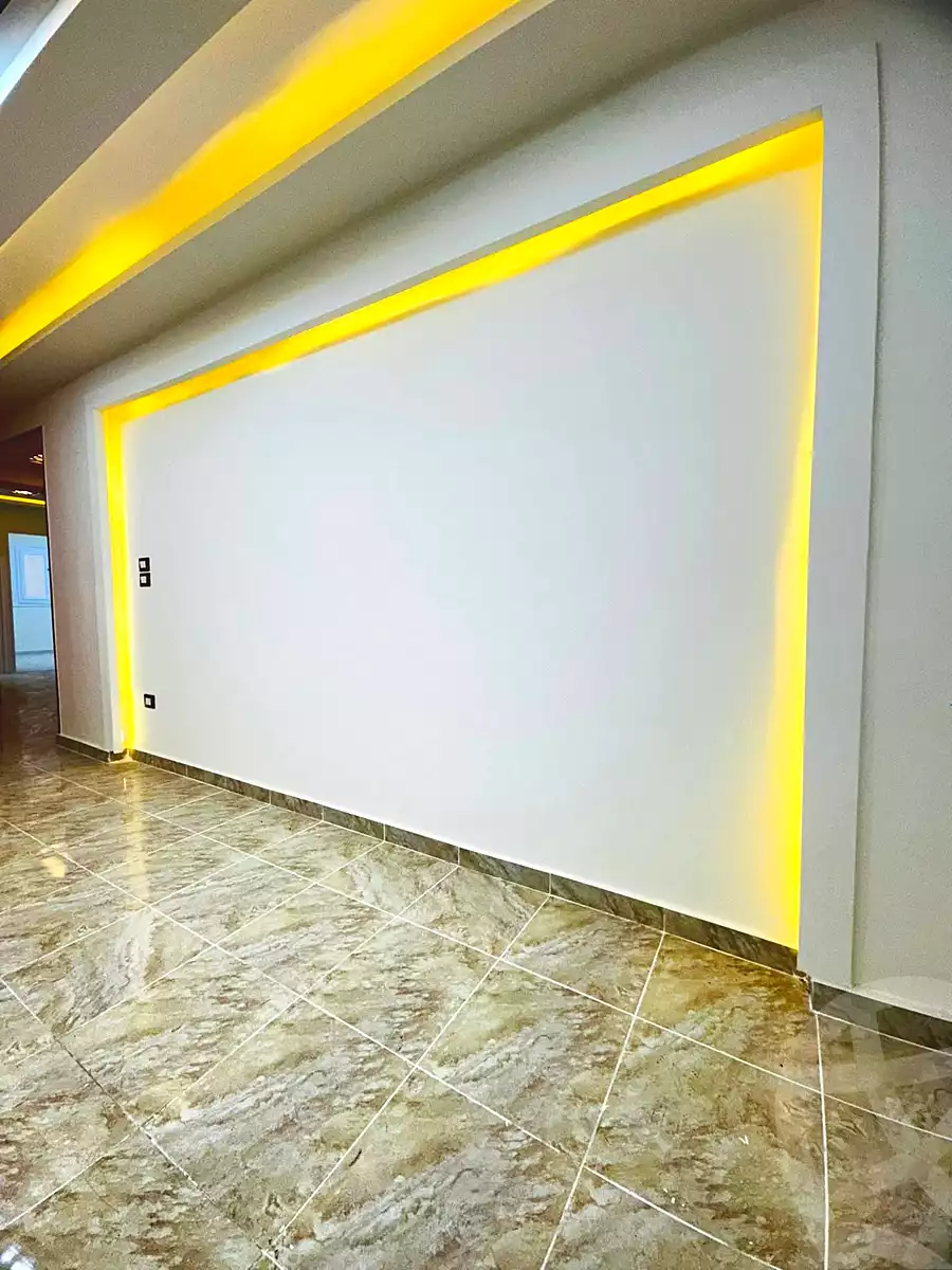 https://aqarmap.com.eg/ar/listing/6972271-for-sale-alexandria-al-agamy-shataa-el-nakheel
