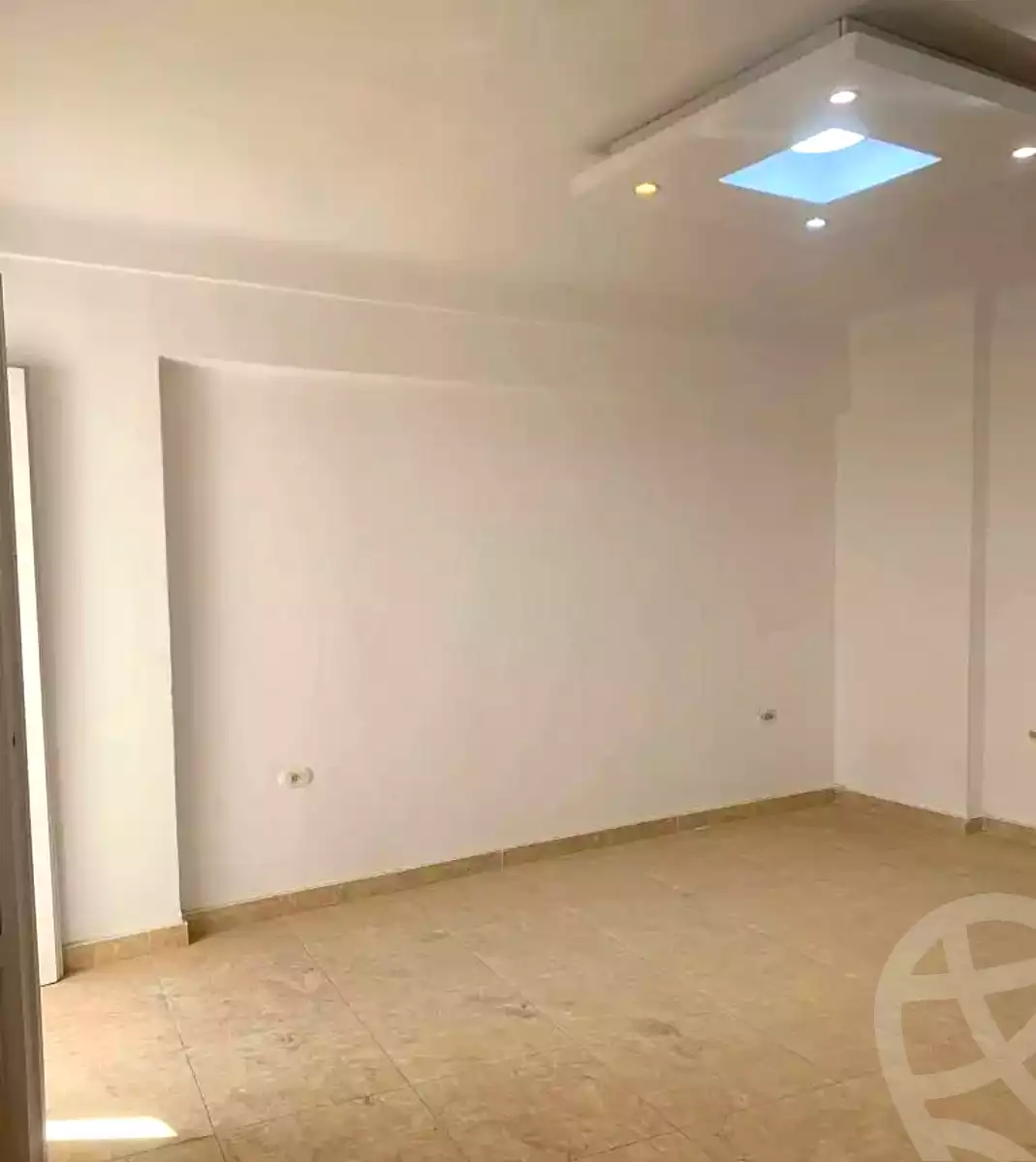 https://aqarmap.com.eg/ar/listing/6972409-for-sale-alexandria-al-agamy-lbytsh-shahr-al-assal-st