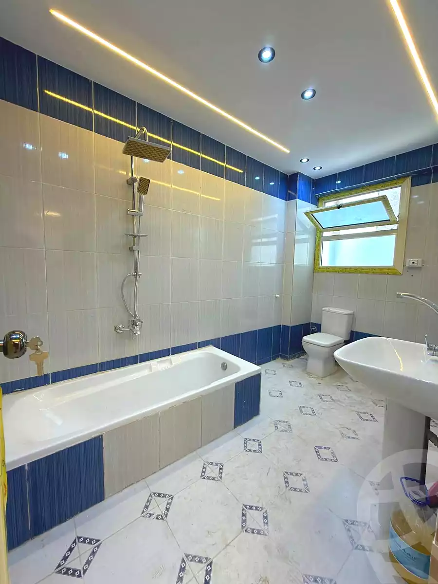 https://aqarmap.com.eg/ar/listing/6972563-for-sale-alexandria-al-agamy-lbytsh