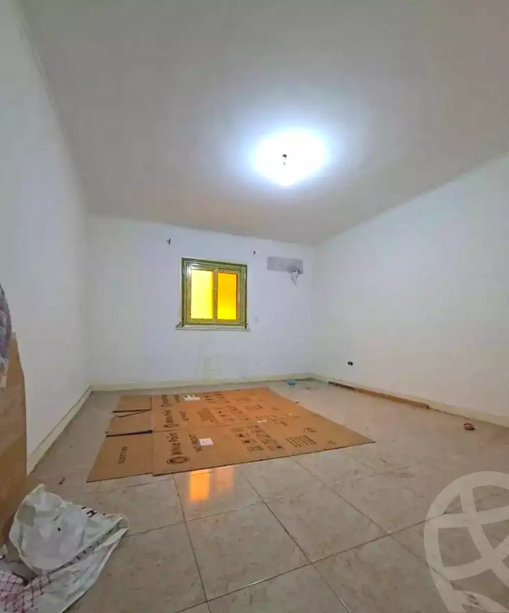 https://aqarmap.com.eg/en/listing/6972701-for-sale-alexandria-el-mandara-shr-jml-bd-lnsr