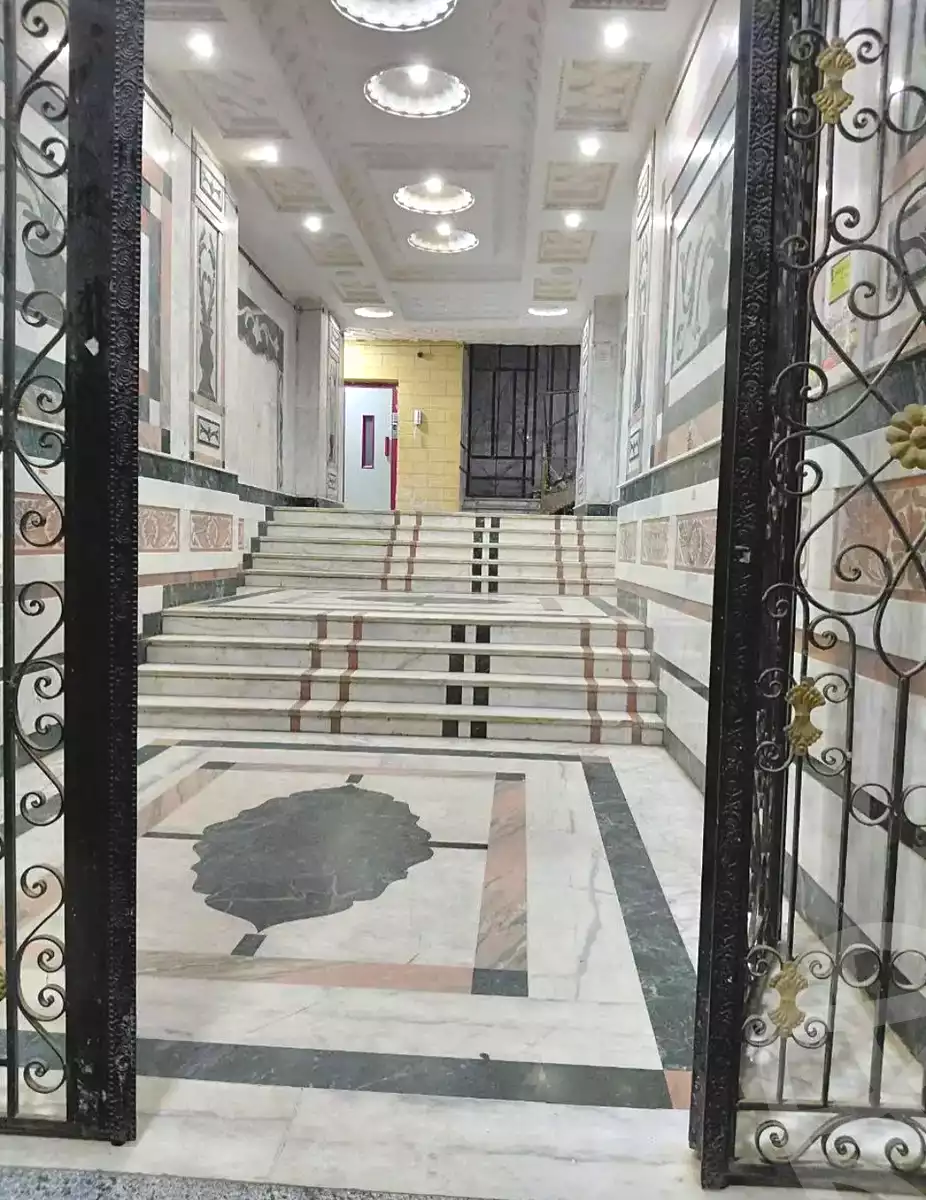 https://aqarmap.com.eg/en/listing/6972715-for-sale-cairo-el-haram-el-lebeny-el-magzar-el-aly-st