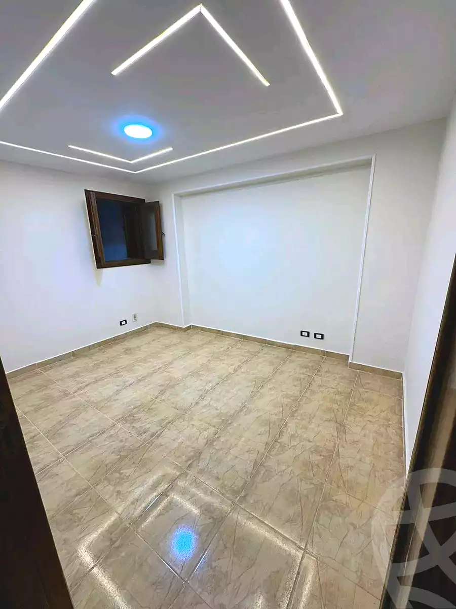 https://aqarmap.com.eg/en/listing/6972754-for-sale-alexandria-sydy-bshr-sydy-bshr-bhry-shr-mhmwd-l-yswy