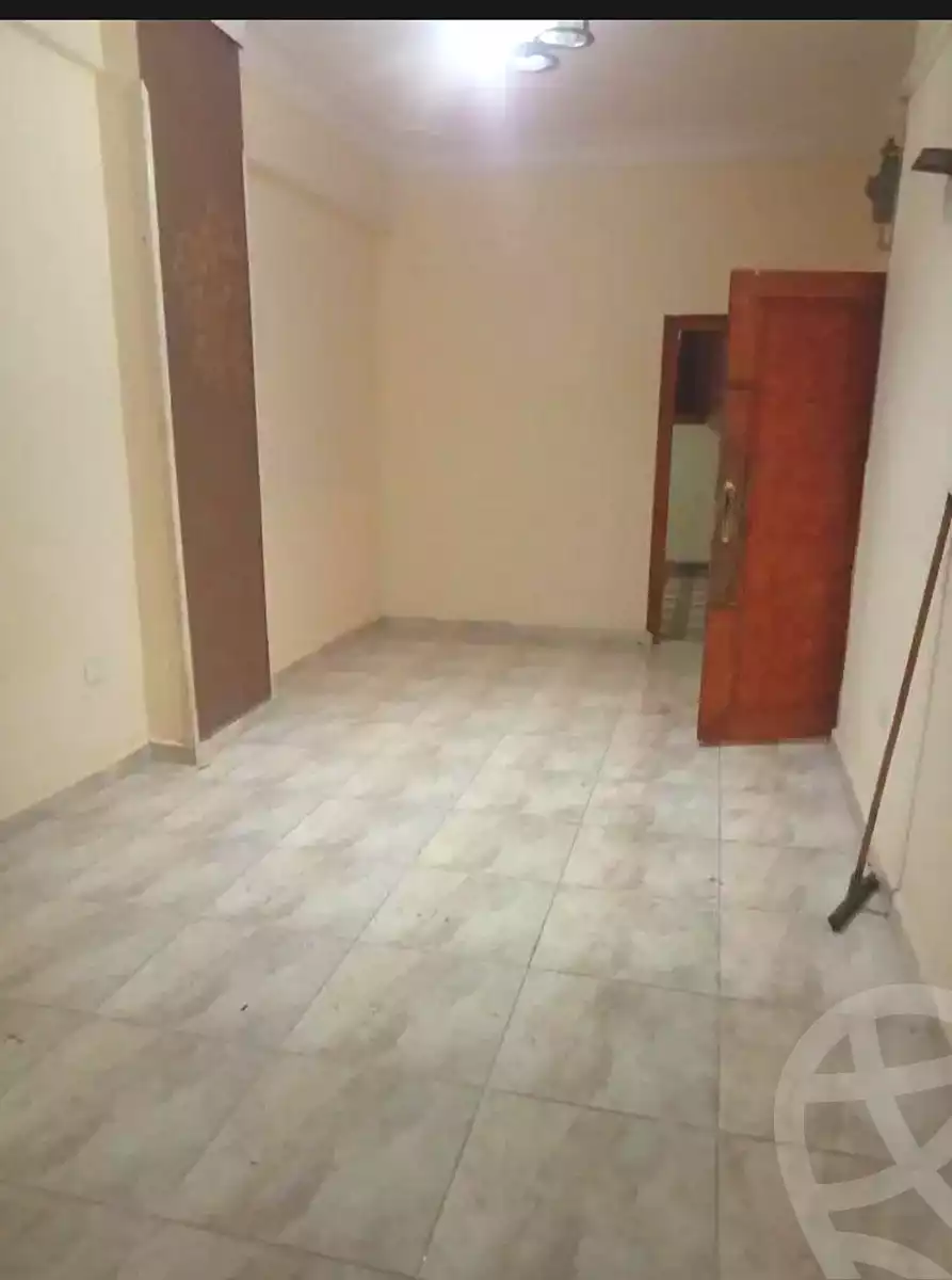 https://aqarmap.com.eg/ar/listing/6972810-for-rent-alexandria-al-agamy-lbytsh-ibrahim-othman-st