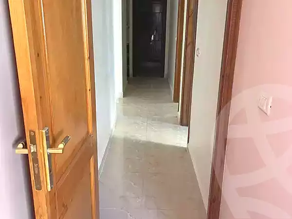 https://aqarmap.com.eg/ar/listing/6951323-for-sale-alexandria-el-asafra-l-sfr-bhry