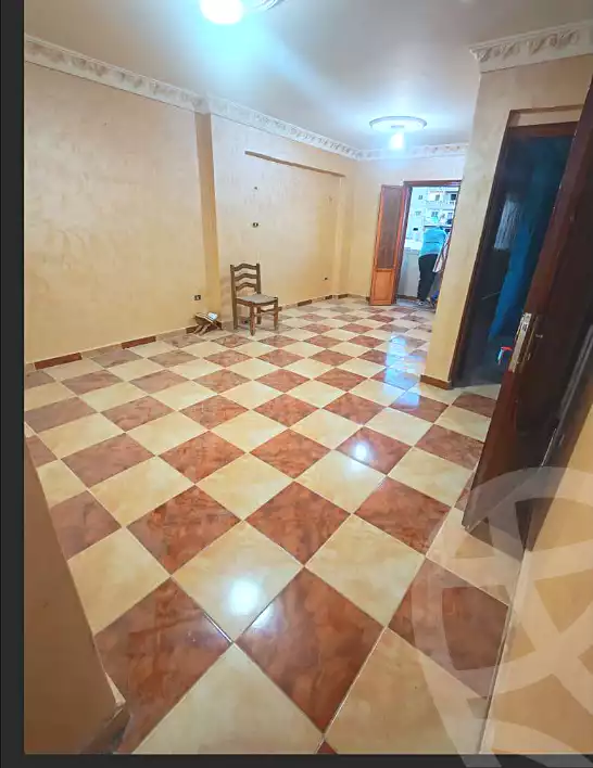 https://aqarmap.com.eg/ar/listing/6973040-for-sale-alexandria-al-agamy-el-hanouvel-el-kholafaa-el-rashdeen-st
