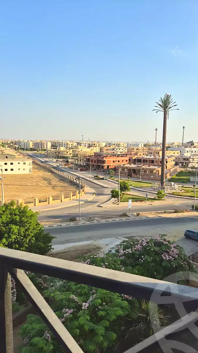 https://aqarmap.com.eg/ar/listing/6973104-for-sale-cairo-el-shorouk-lmntq-lthlth-neighbourhood-1